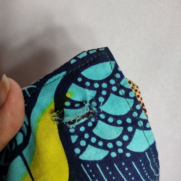 Queen size bedspread   - Picture 5 of 6